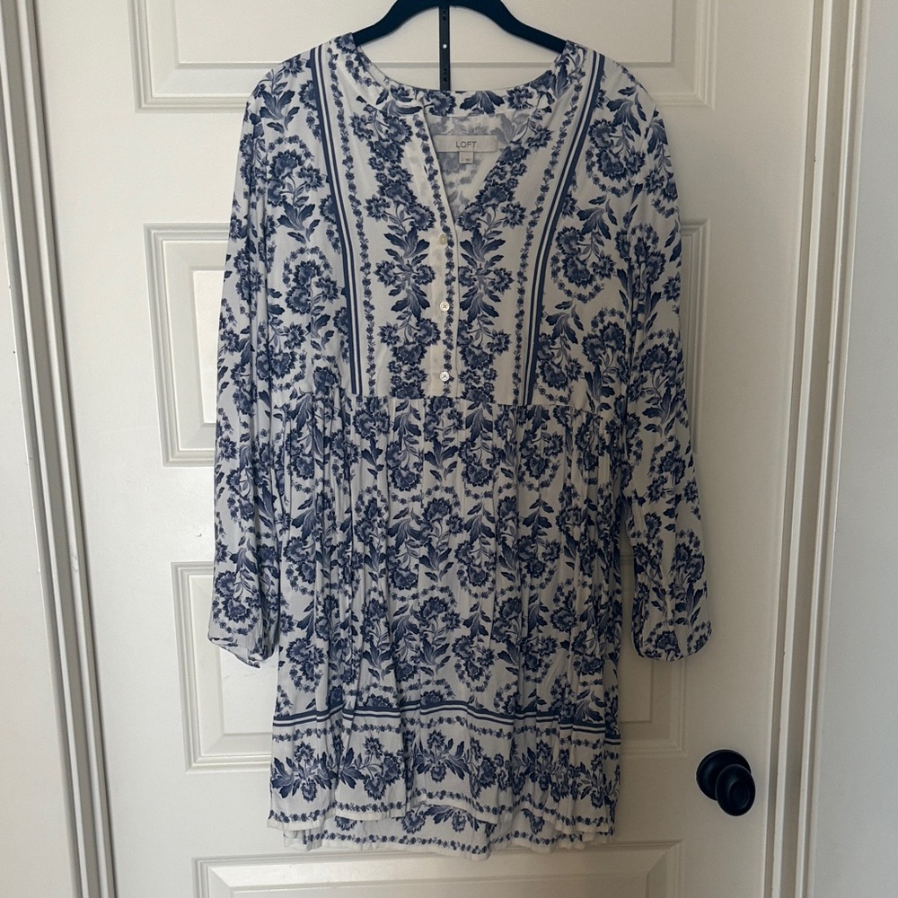 LOFT Navy and Cream Floral Blouse